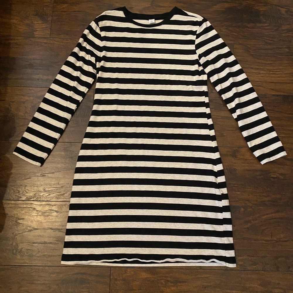 Old Navy Stripe Dress